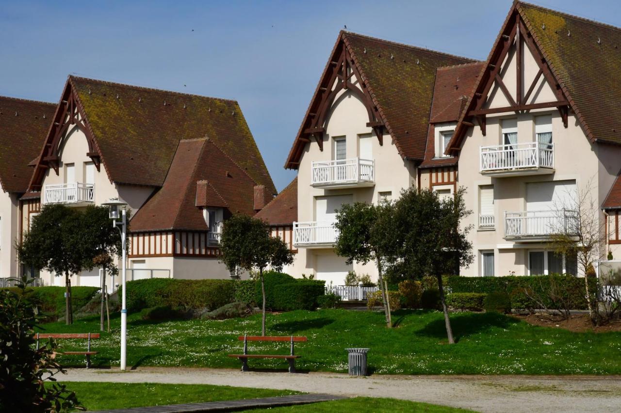 La Courette, Maison Avec Cour Proche Plage Graye-sur-Mer 외부 사진